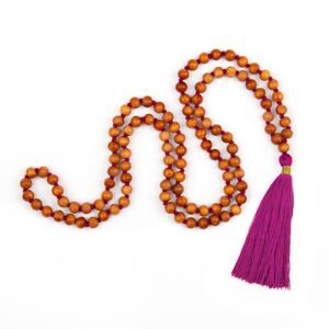 Bodhi Yoga Bodhi Mala ogrlica s mirisom sandalovine s resicama u boji 108 perli Boja: boja patlidžana