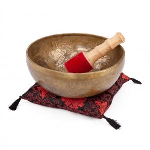 Bodhi Yoga Bodhi Tibetanska pjevajuća zdjela 28 cm 5 figura Bude, ručni rad, ton D#